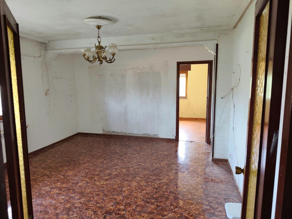 Estancia vacía después de un servicio de vaciado